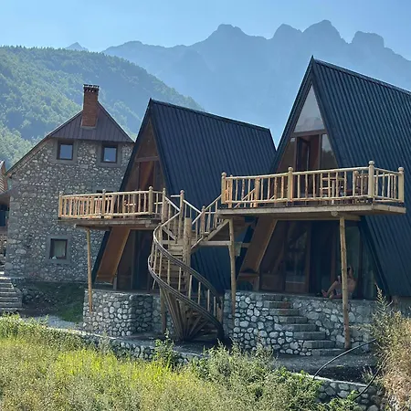 F Kukaj Guest house